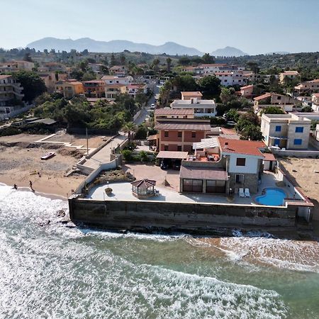 Casa Vacanza Barbera - In Riva Al Mare Villa ตรัปเปโต ภายนอก รูปภาพ