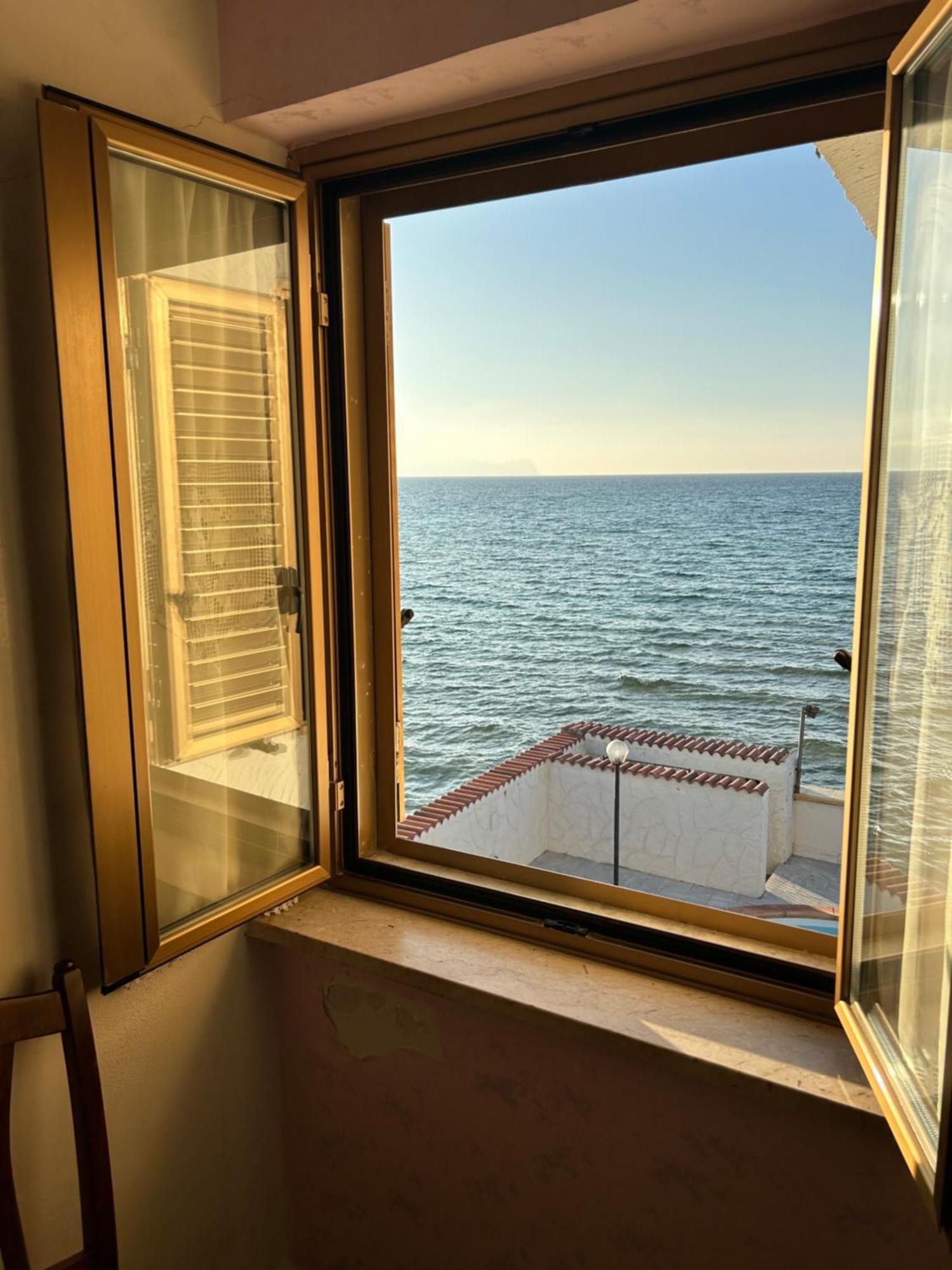 Casa Vacanza Barbera - In Riva Al Mare Villa ตรัปเปโต ภายนอก รูปภาพ