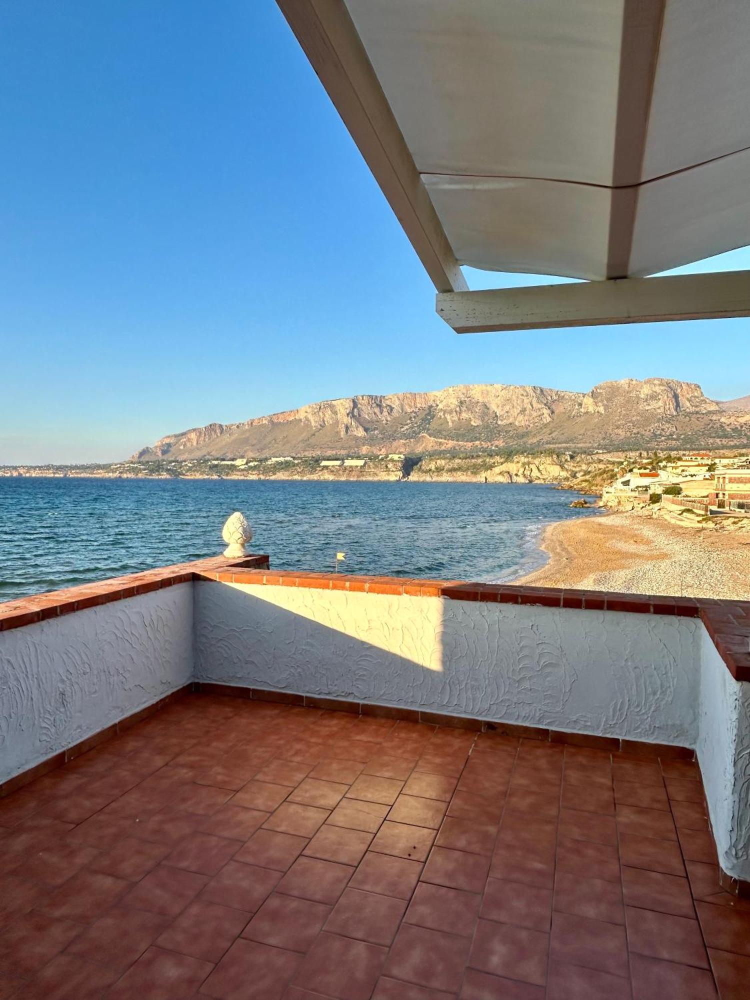 Casa Vacanza Barbera - In Riva Al Mare Villa ตรัปเปโต ภายนอก รูปภาพ